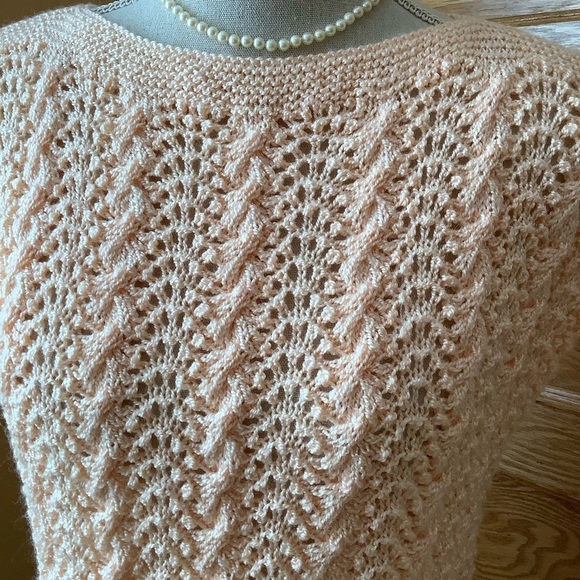 HAND KNIT Peach Cable Knit Sweater Vest Size S - Picture 5 of 11